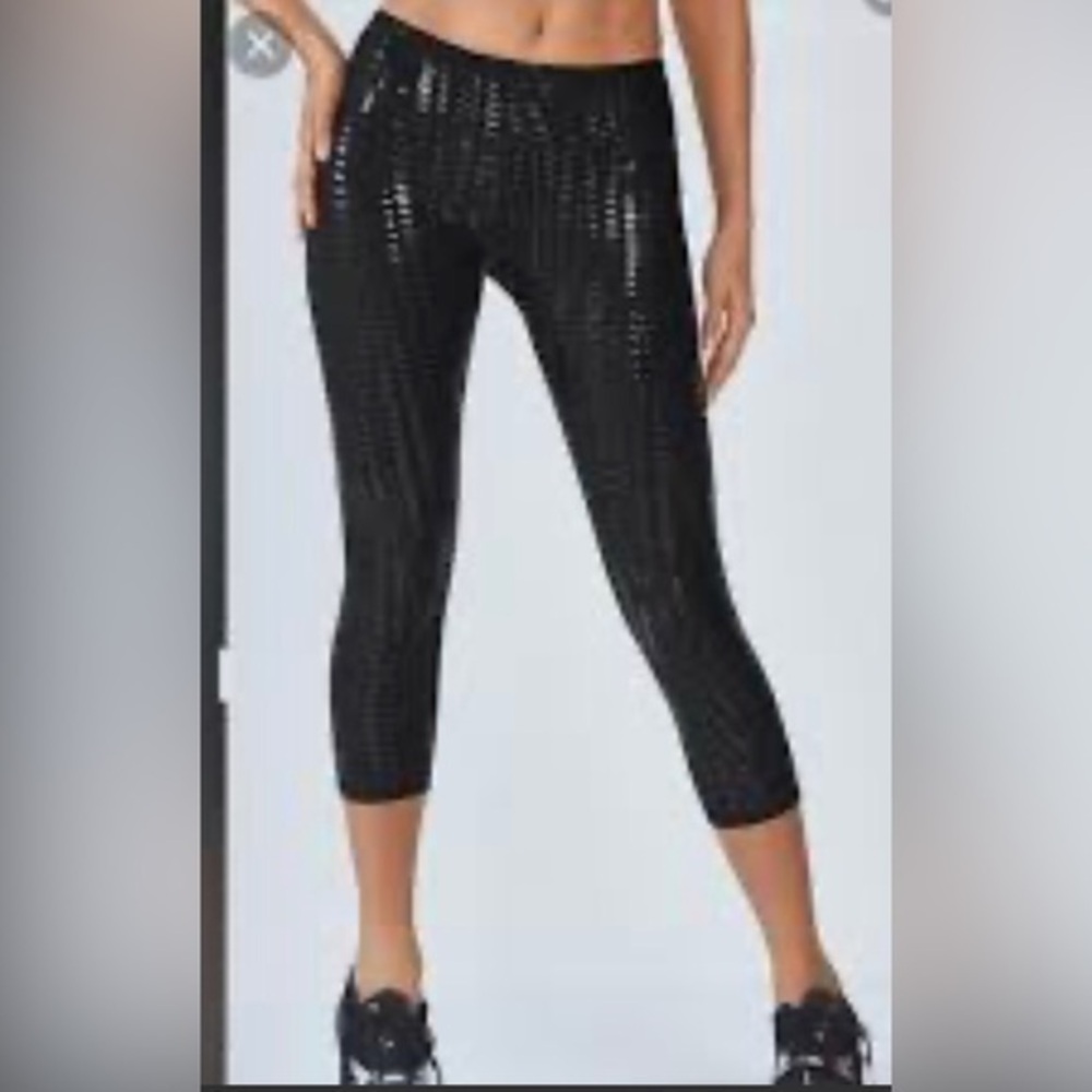 Fabletics Black Cropped leggings, size small